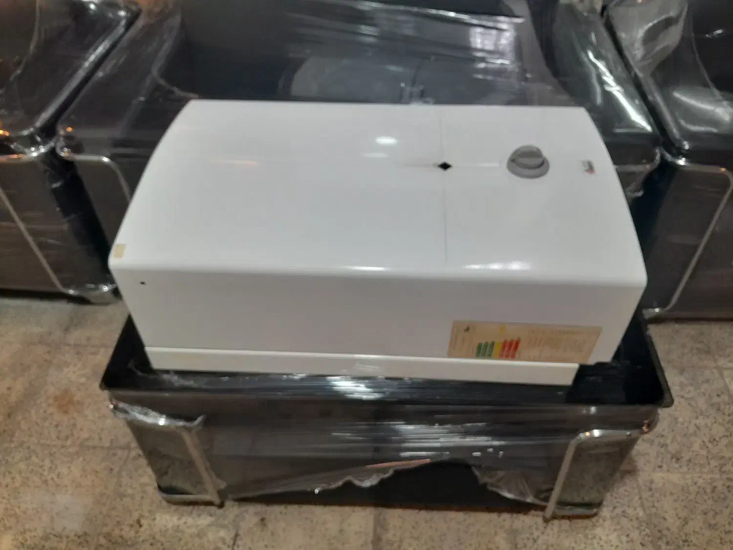 آبگرمکن دیواری|آبگرمکن، پکیج، شوفاژ|اراک, |دیوار