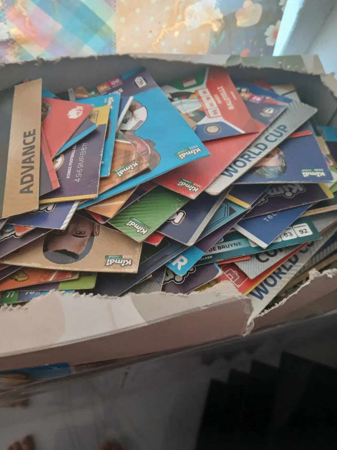 کمدی نو تعداد 187|اسباب‌‌بازی|باوی, |دیوار