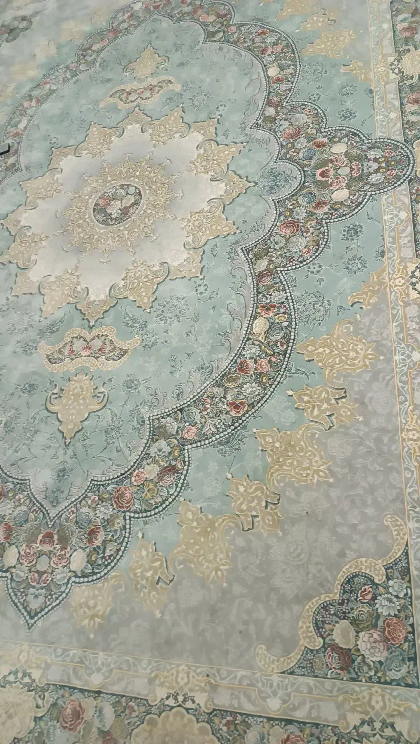 دو عدد فرش ۹ متری ۱۲۰۰ شانه .|فرش|وحیدیه, |دیوار