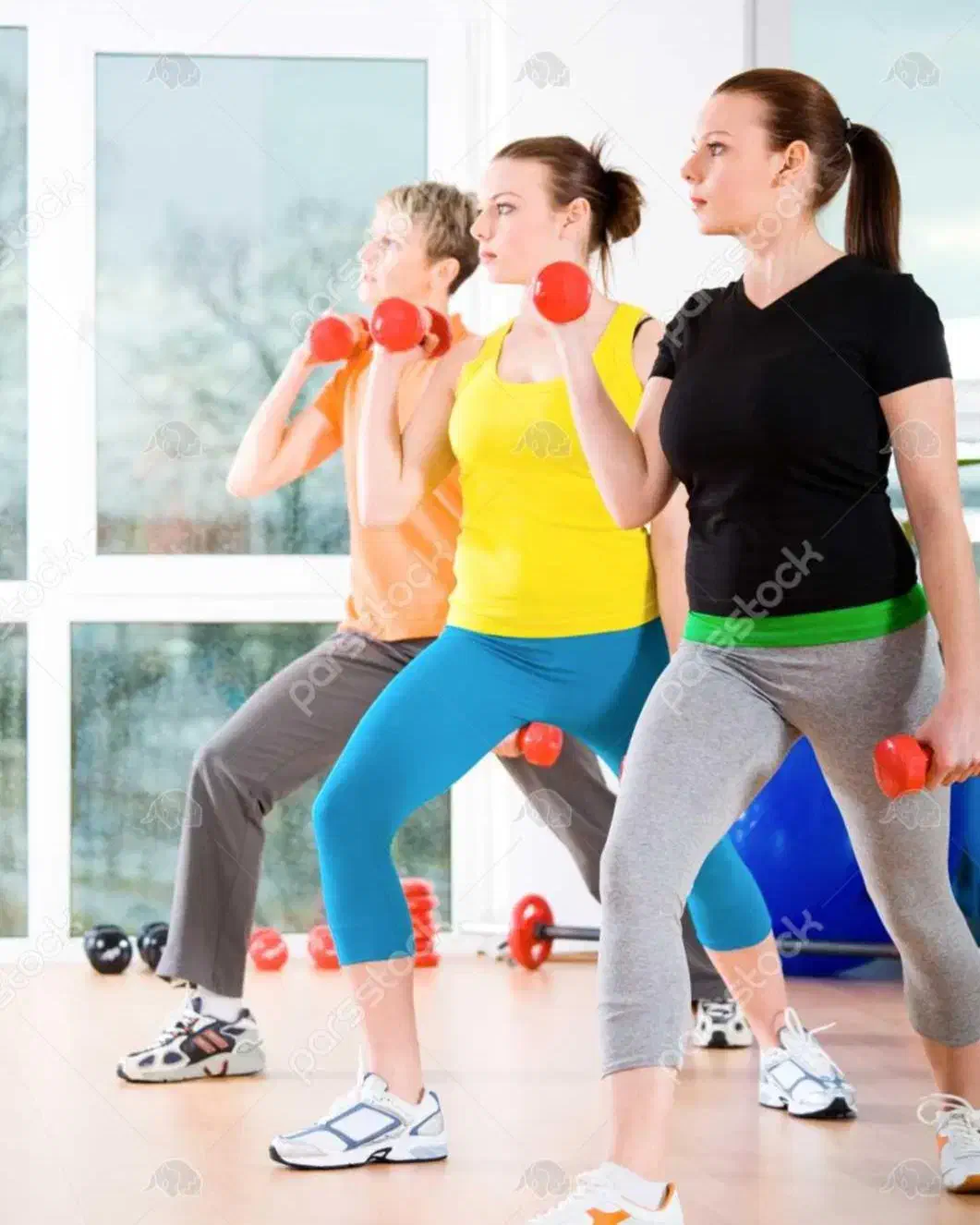 کلاس ایروبیک فیتنس در باشگاه مجهز کارگران|خدمات آموزشی|بروجرد, |دیوار