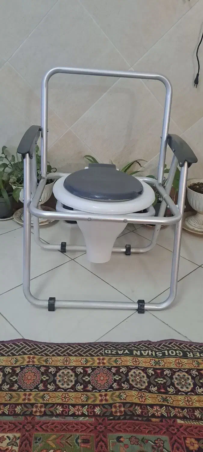 توالت فرنگی تاشو سیار 900 تومن|لوازم سرویس بهداشتی|گرگان, |دیوار