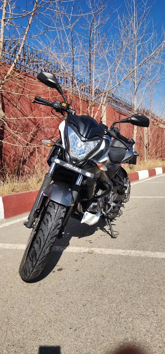 ns200 مدل ۹۸|موتورسیکلت|تهران, نیروی هوایی (پیروزی)|دیوار