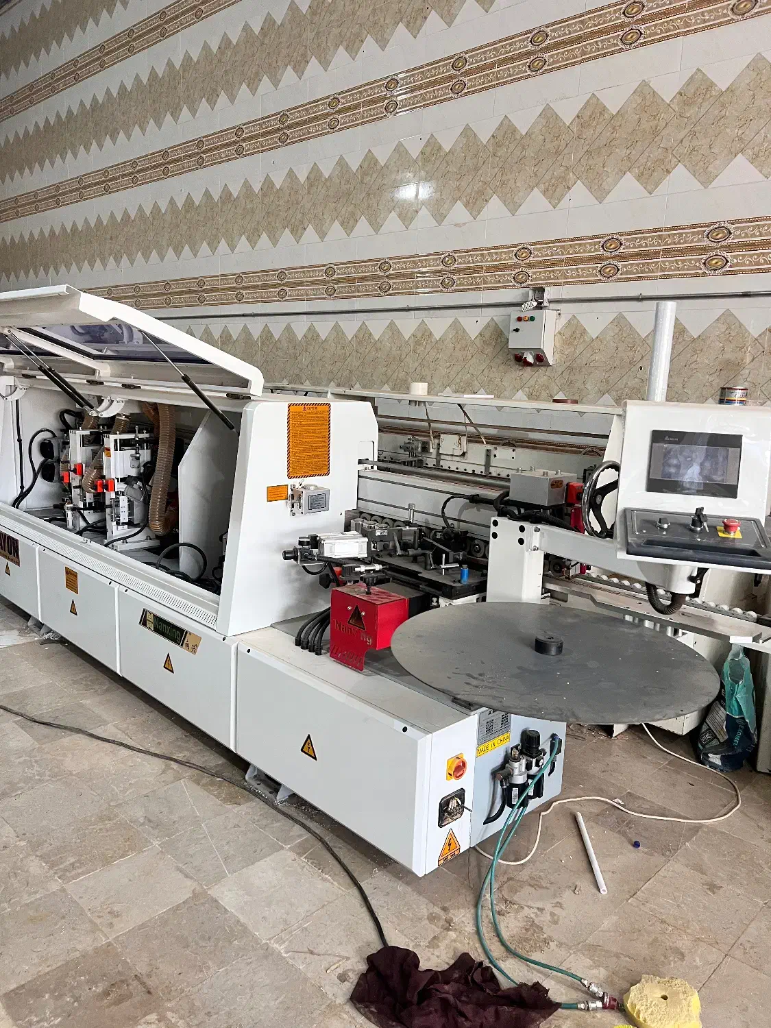 لبه چسبان پنج ایستگاه پایون در حد صفر 900میلیون|ماشینآلات صنعتی|یزد, |دیوار