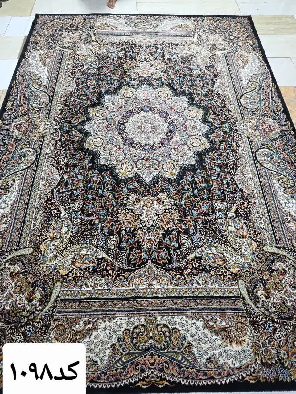 بزرگترین مرکز خرید وفروش فرش کارکرده یاهمون دست دو|فرش|یزد, |دیوار