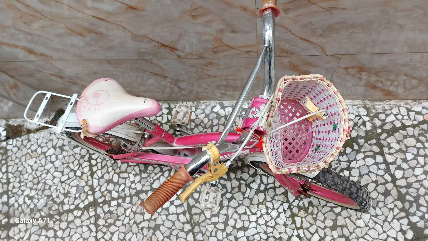 دوچرخه دخترانه سایز ۲۰|دوچرخه، اسکیت، اسکوتر|رشت, معلم|دیوار