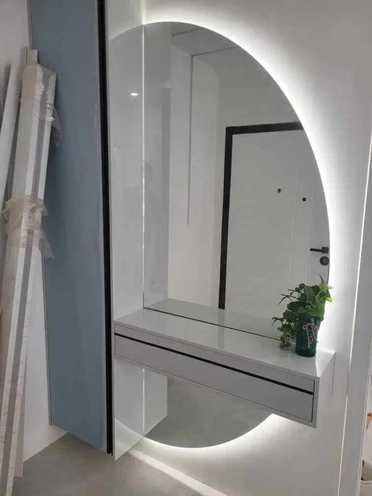 آینه دکوراتیو بک لایت دفرمه|آینه|زنجان, |دیوار