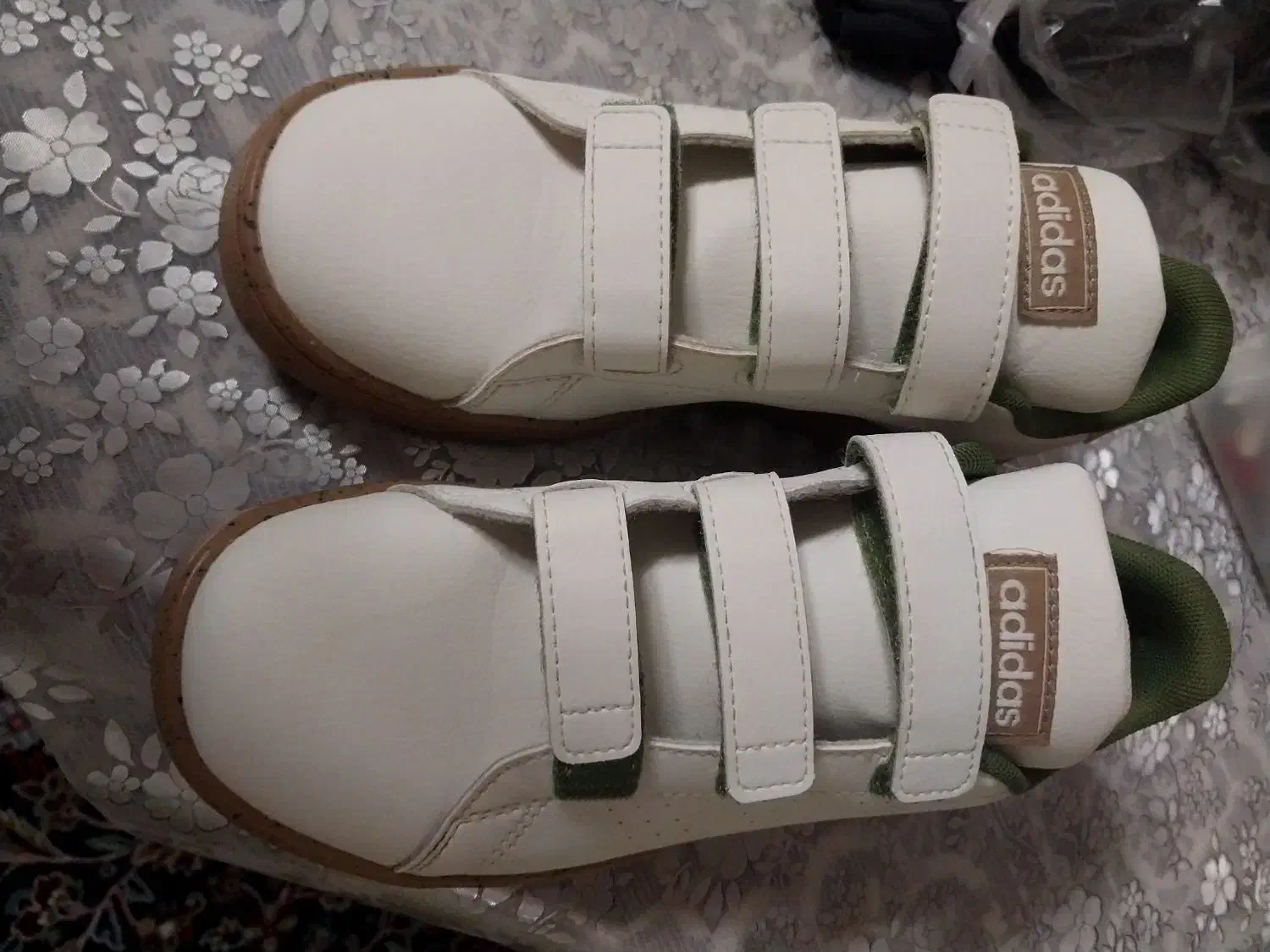 کتونی دخترانه پسرانه سایز ۳۴ و ۳۵ اورجینال|کفش و لباس بچه|آفتاب, |دیوار