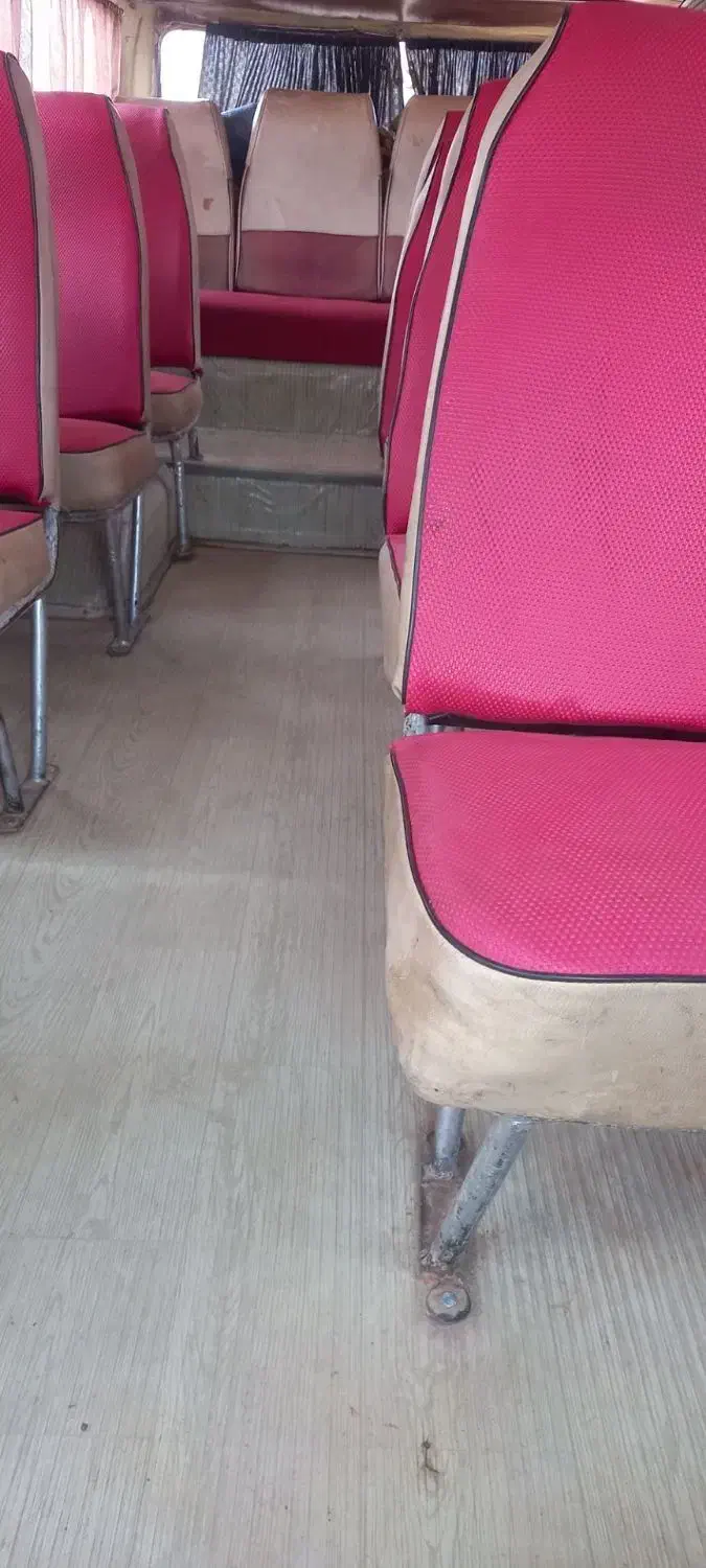 مینی بوس|خودرو سنگین|بومهن, |دیوار