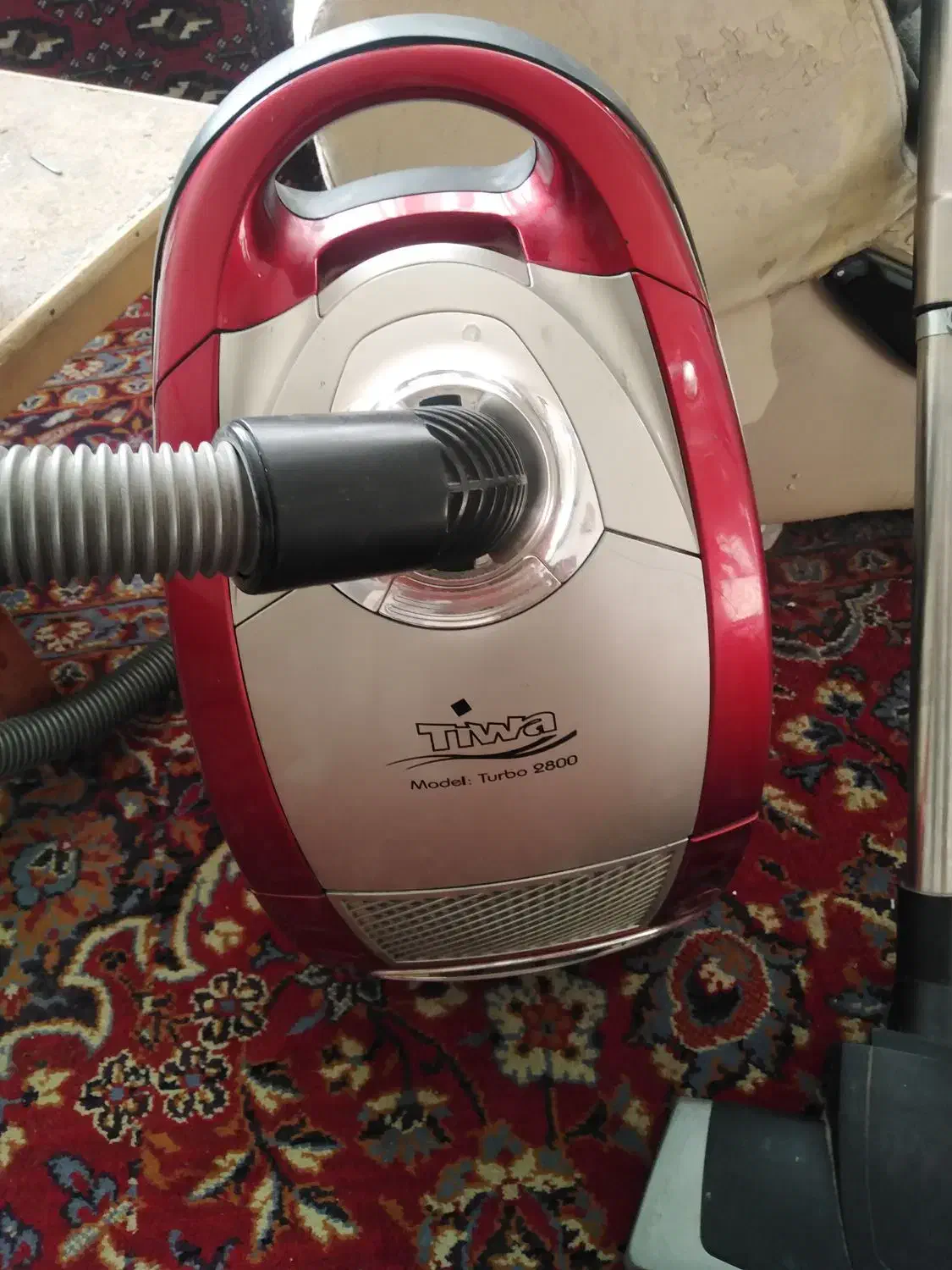 جاروبرقی  tiwa|جاروبرقی، جارو شارژی، بخارشو|تربتحیدریه, شهید بهشتی|دیوار