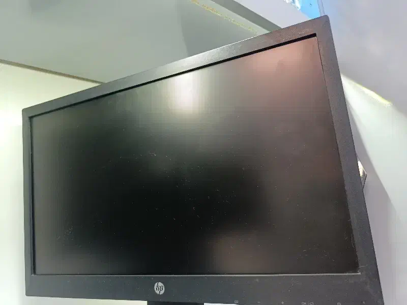 مانیتور|رایانه رومیزی|آشخانه, |دیوار