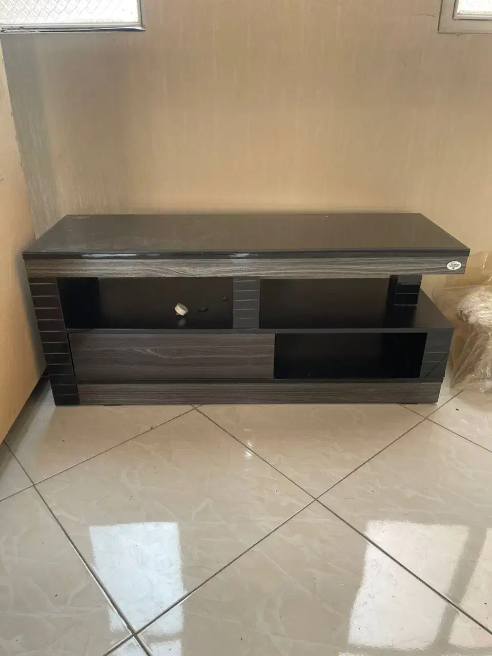 میز تلوزیون چوب اصل|میز تلویزیون|تهران, تهرانسر غربی|دیوار