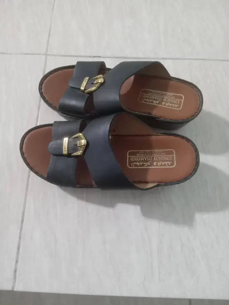 دمپایی عربی|کیف، کفش، کمربند|جهرم, |دیوار