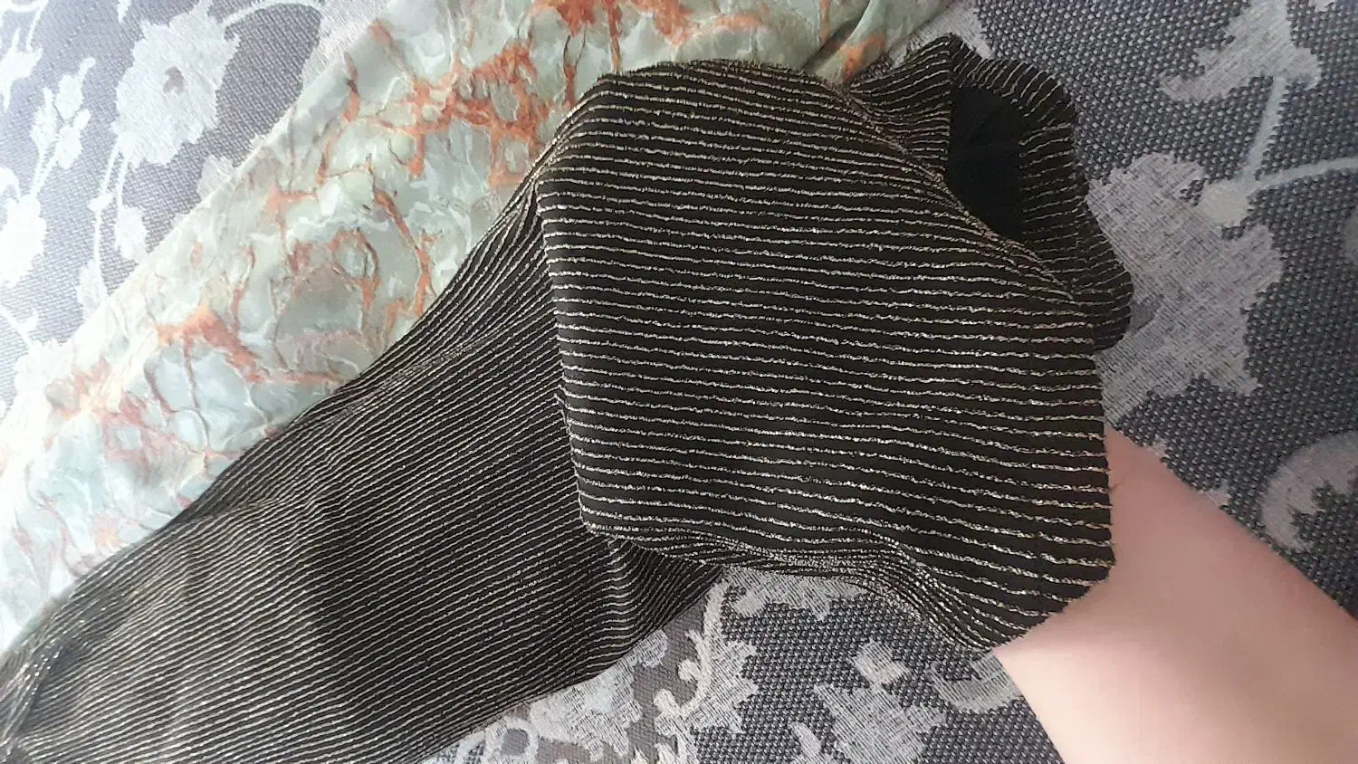 دوعدد پارچه یکی کوردی یکی سورانی|لباس|سقز, |دیوار