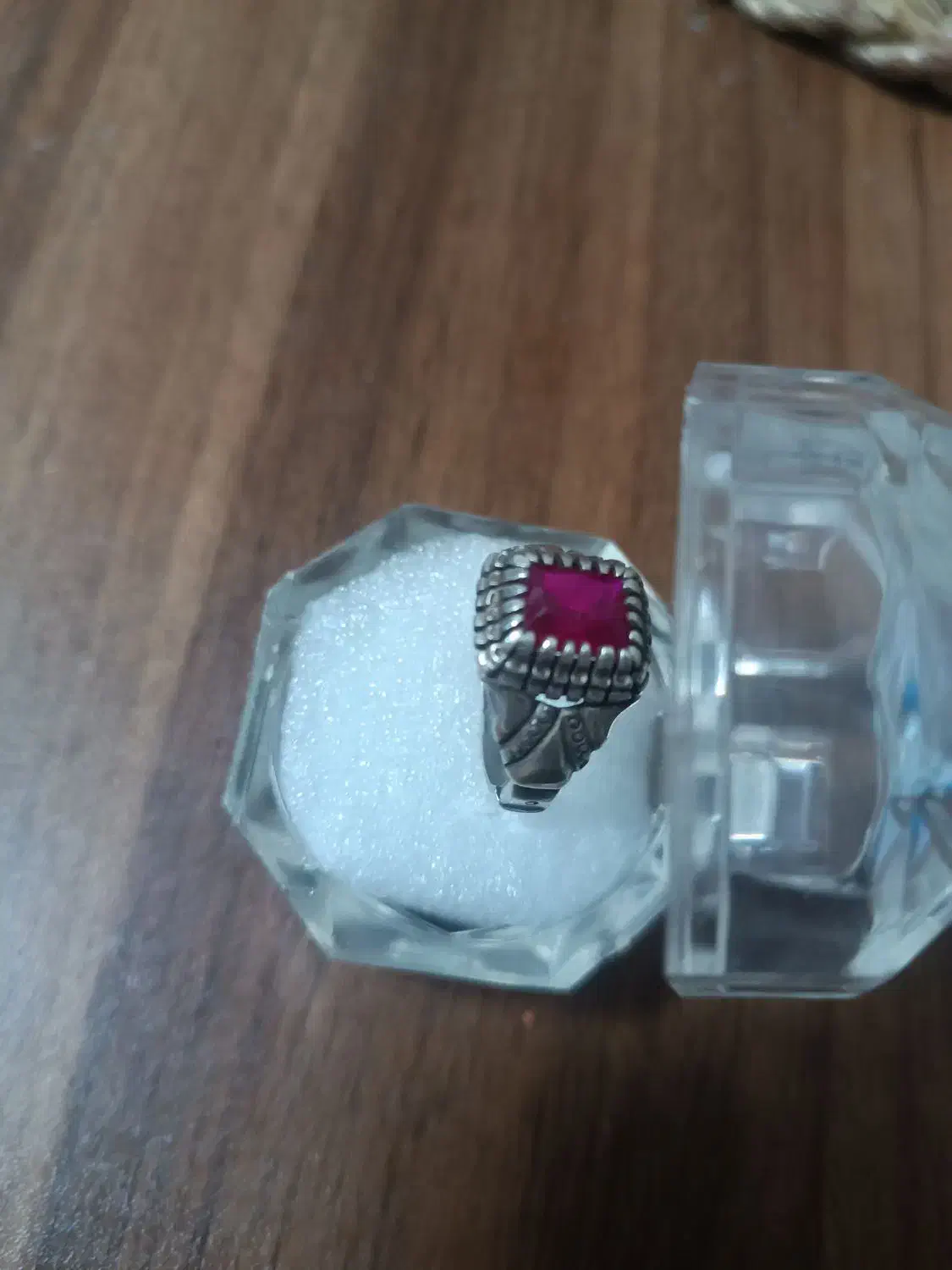 انگشتر نقره یاقوت سرخ کهنه کار دست|جواهرات|لاهیجان, کوی آزادگان|دیوار