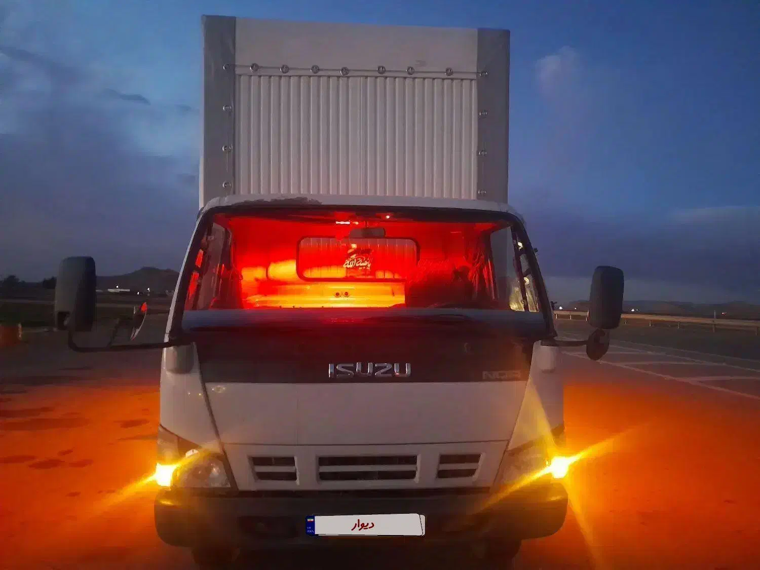 فروش یک دانگ ایسوزو ۸تن به راننده بومی کاشان|خودرو سنگین|کاشان, فاز ۲ ناجی آباد|دیوار