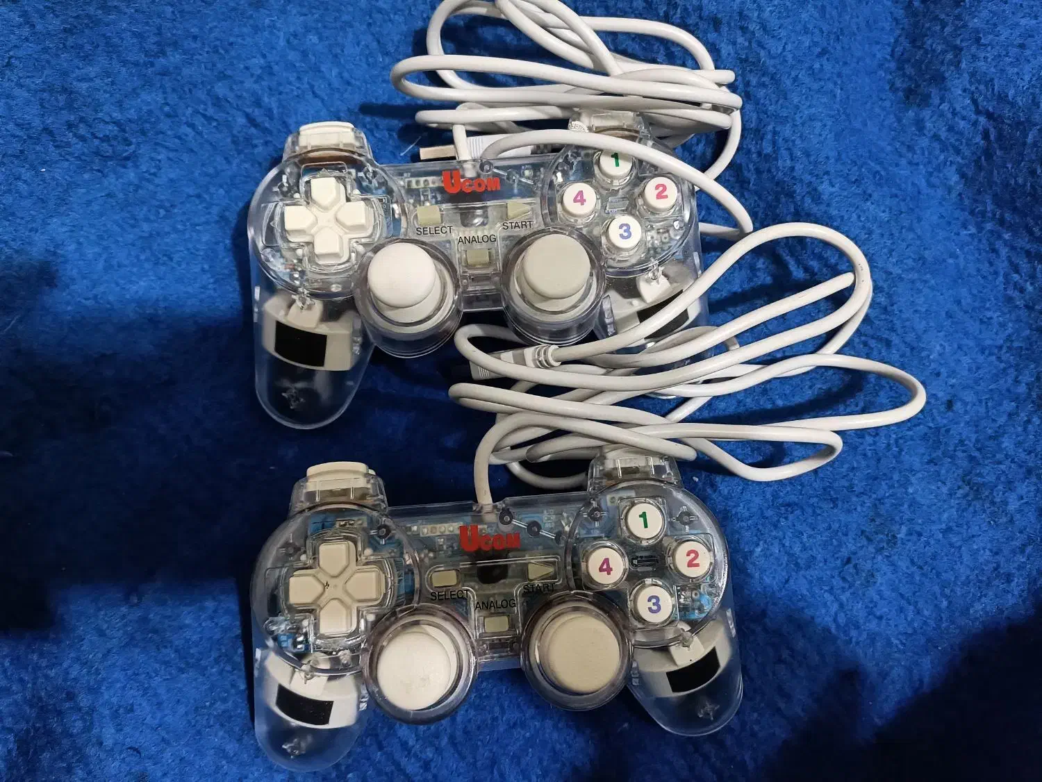 دسته سیمی پی سی|کنسول، بازی ویدئویی و آنلاین|شیراز, کوی زهرا|دیوار