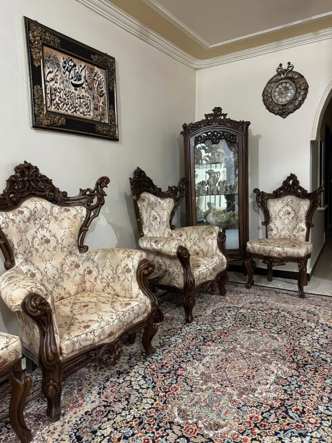 مبل سلطنتی|مبلمان خانگی و میز عسلی|ایذه, |دیوار