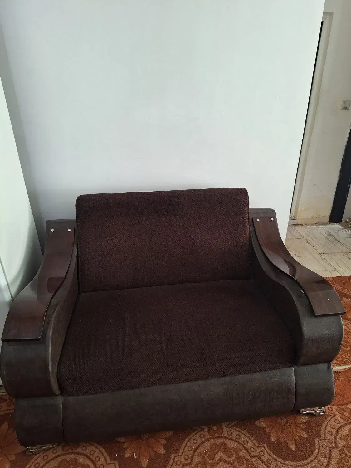 مبل راحتی ۳ تکه|مبلمان خانگی و میز عسلی|محمودآباد, |دیوار