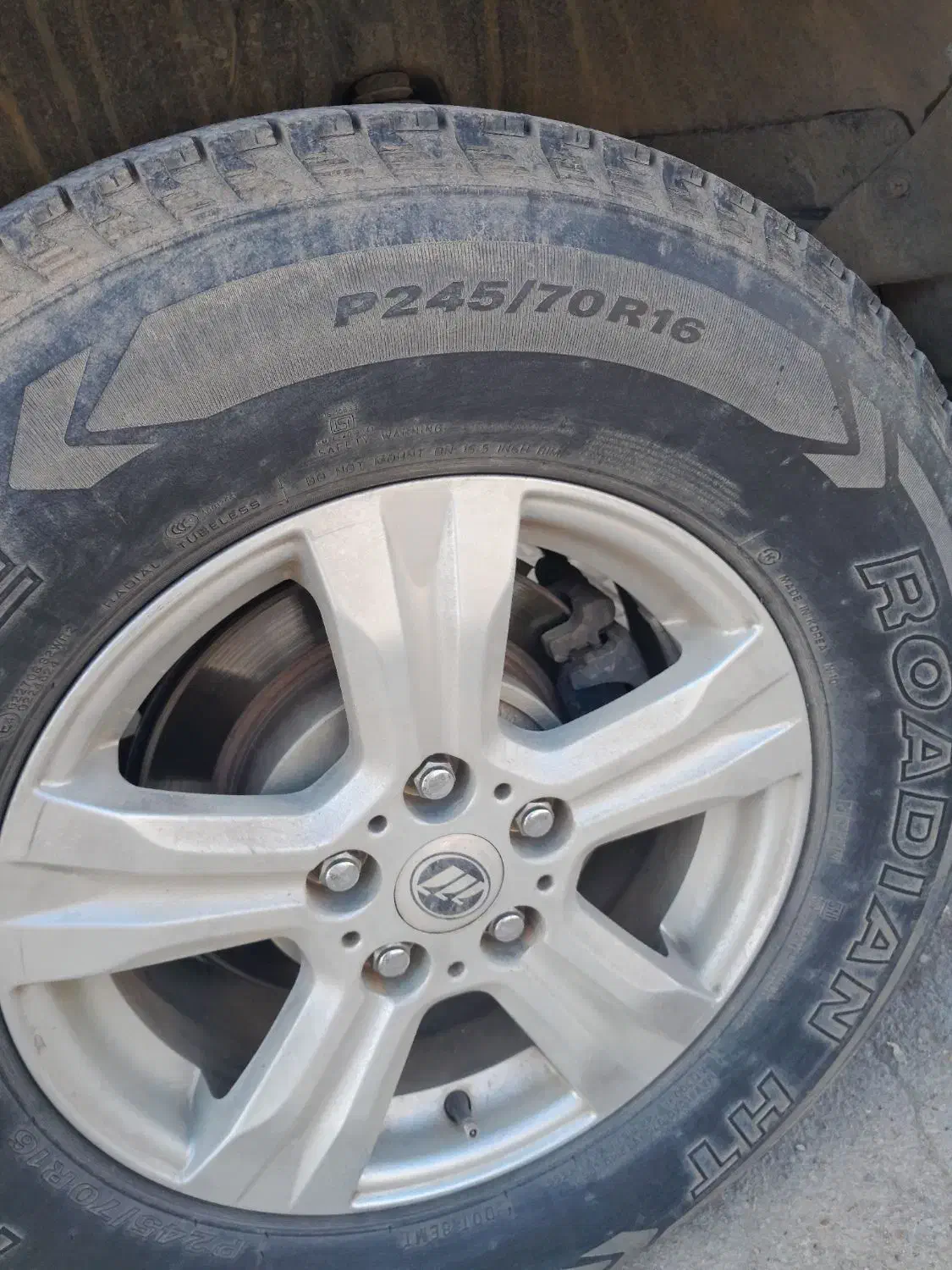 لاستیک کره ای رینگ 16/70/245|حراج|شیراز, گویم|دیوار