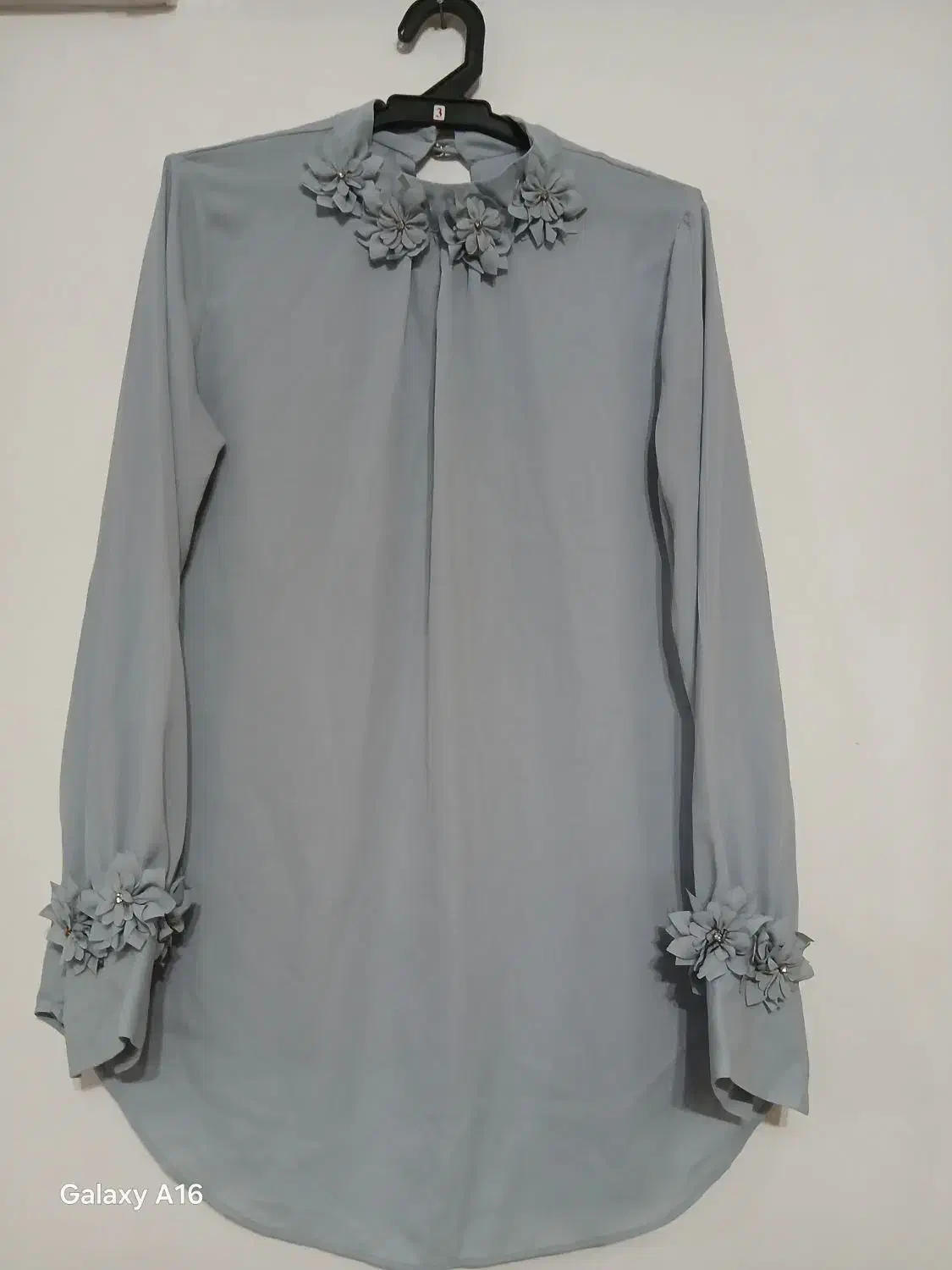 شومیز|لباس|رشت, استقامت ۲|دیوار