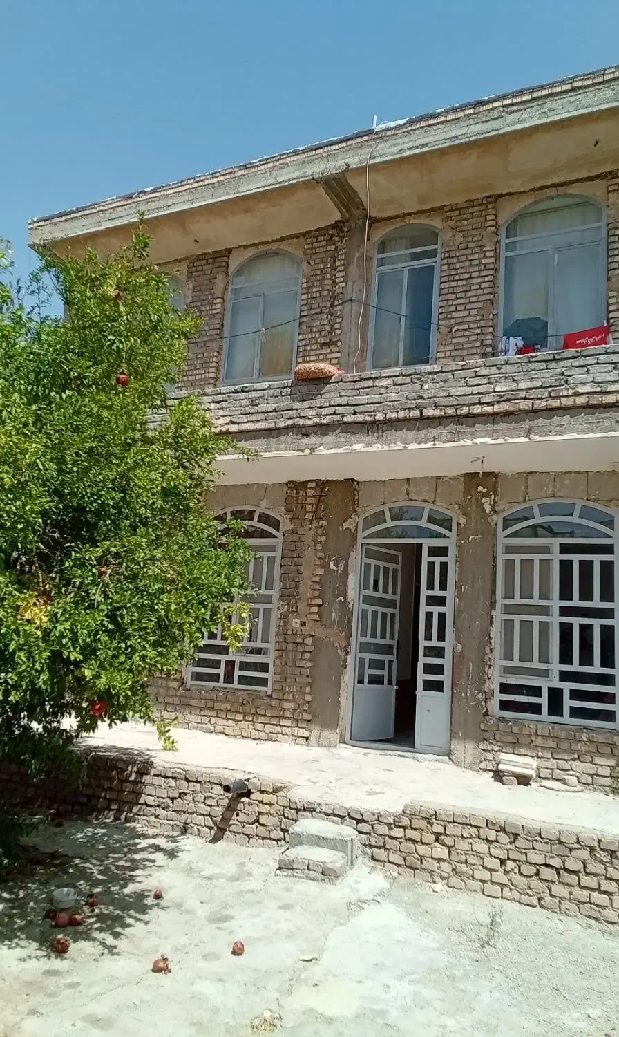 رهن یک واحد آپارتمان طبقه اول صادق آباد|اجارهٔ آپارتمان|آباده, |دیوار