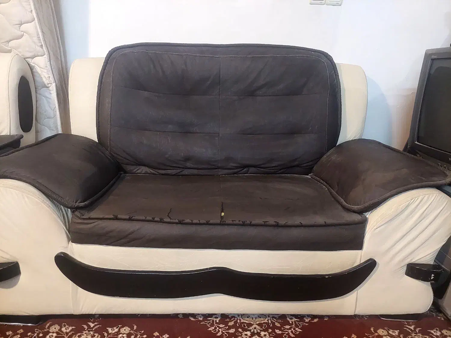 مبل دست دوم|مبلمان خانگی و میز عسلی|سبزوار, پیروزی|دیوار