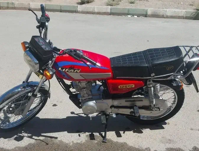هوندا لیفان ۱۲۵مدل۱۴۰۰ در حد نو|موتورسیکلت|بادرود, |دیوار