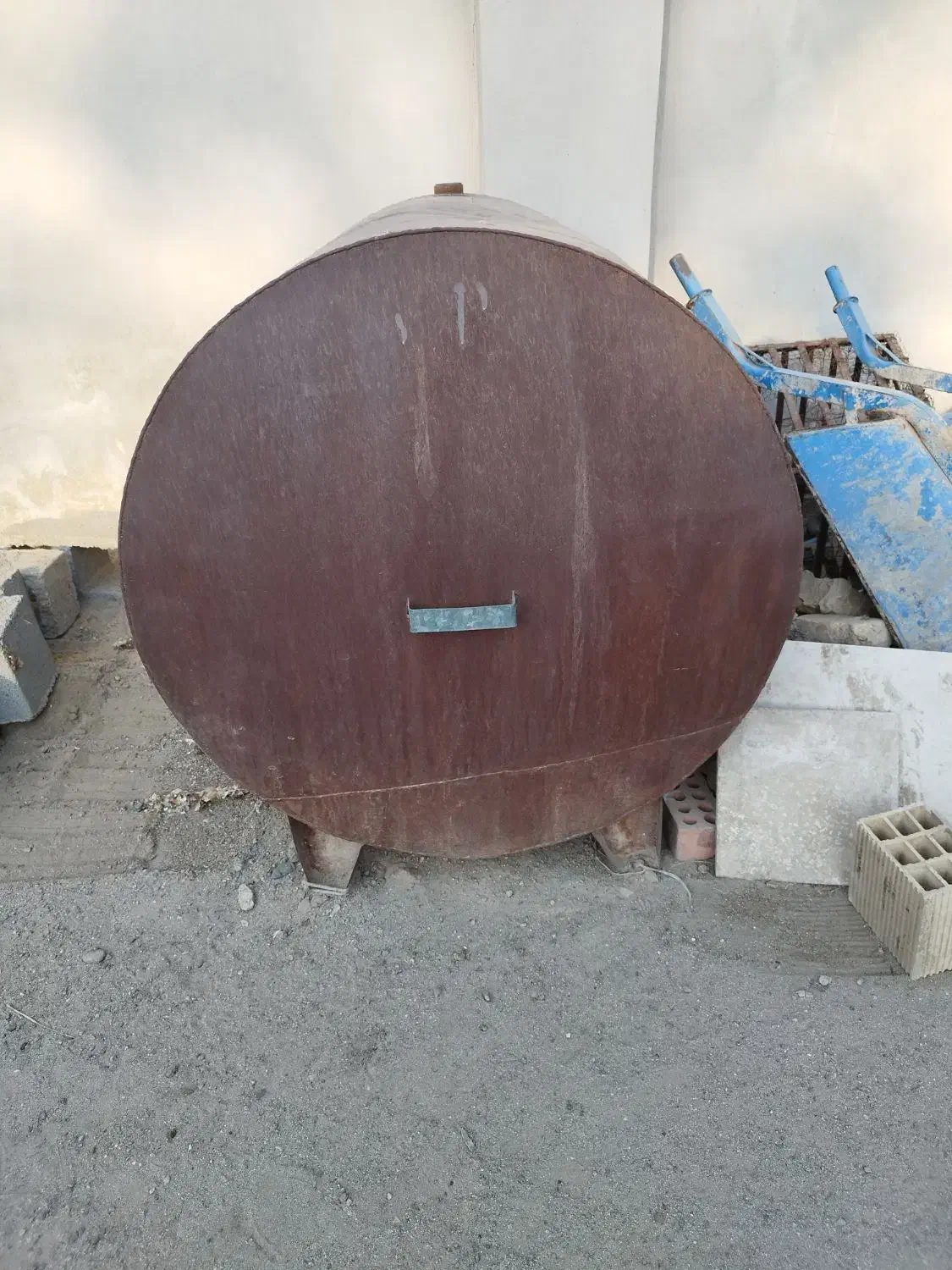 تانکر فلزی|مصالح و تجهیزات ساختمان|جیرفت, |دیوار