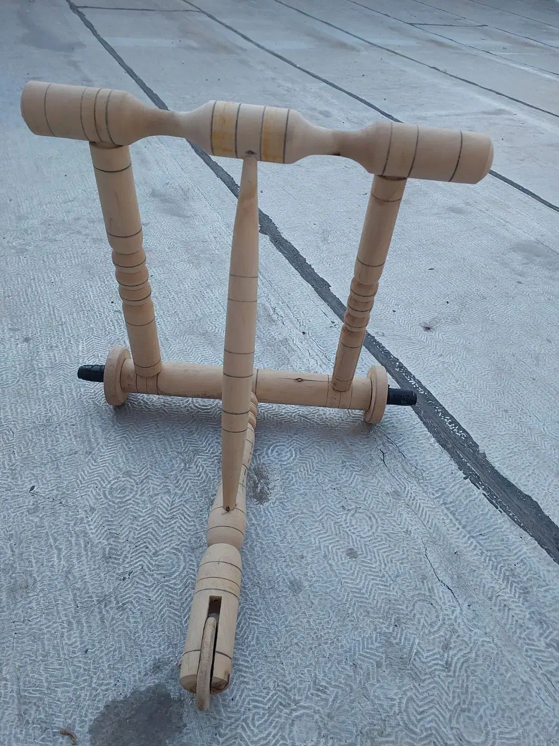 واکر کودک چوبی|اسباب و اثاث بچه|ارومیه, |دیوار