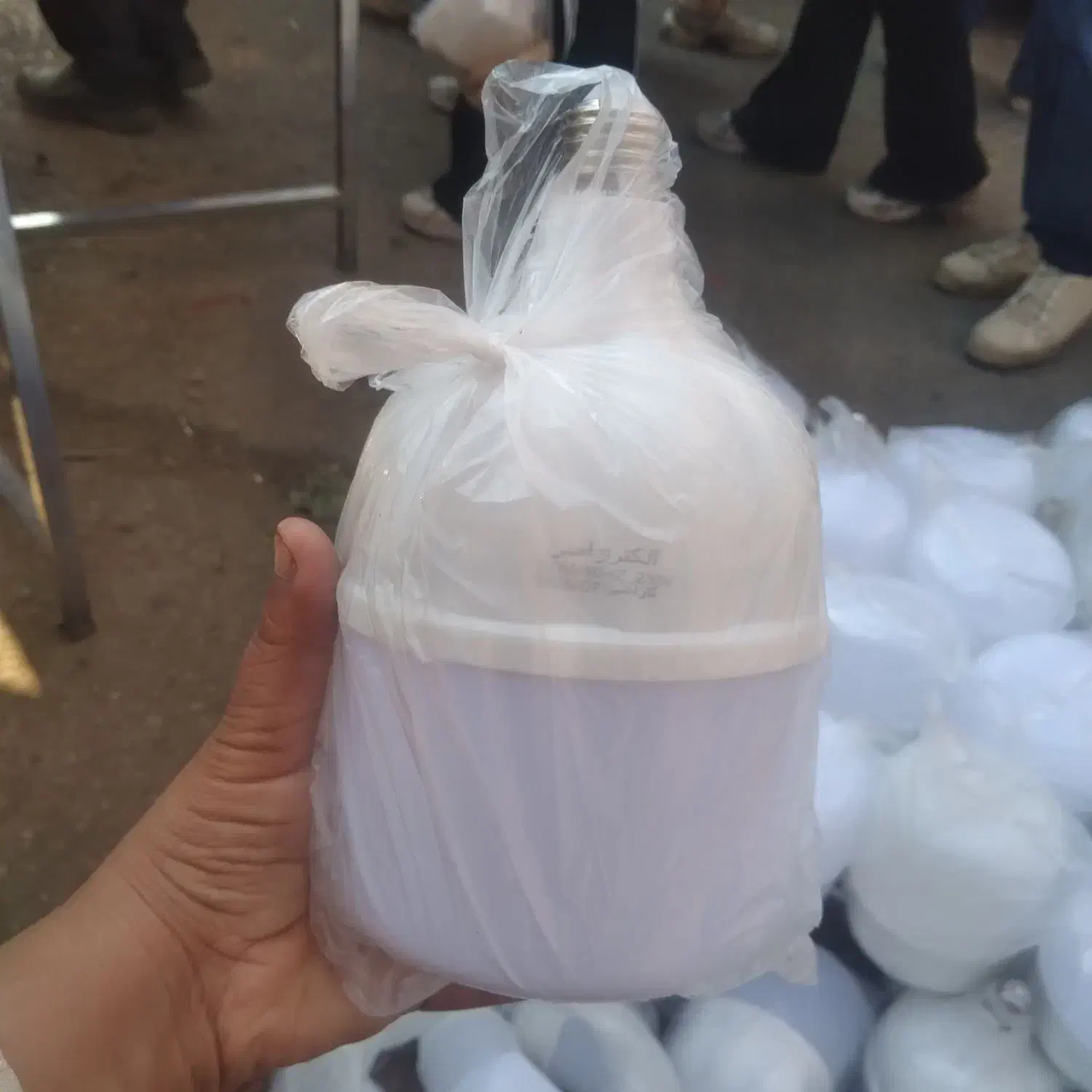 لامپ کم مصرف|لامپ و چراغ|بهنمیر, |دیوار