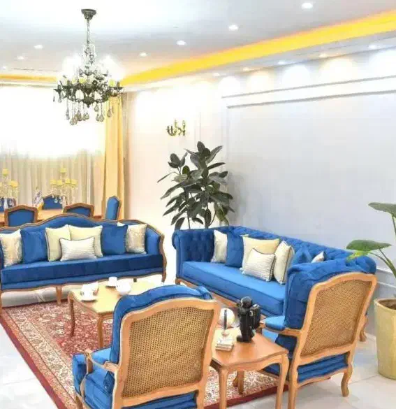 مبل راحتـی طلاکوب|مبلمان خانگی و میز عسلی|تبریز, |دیوار