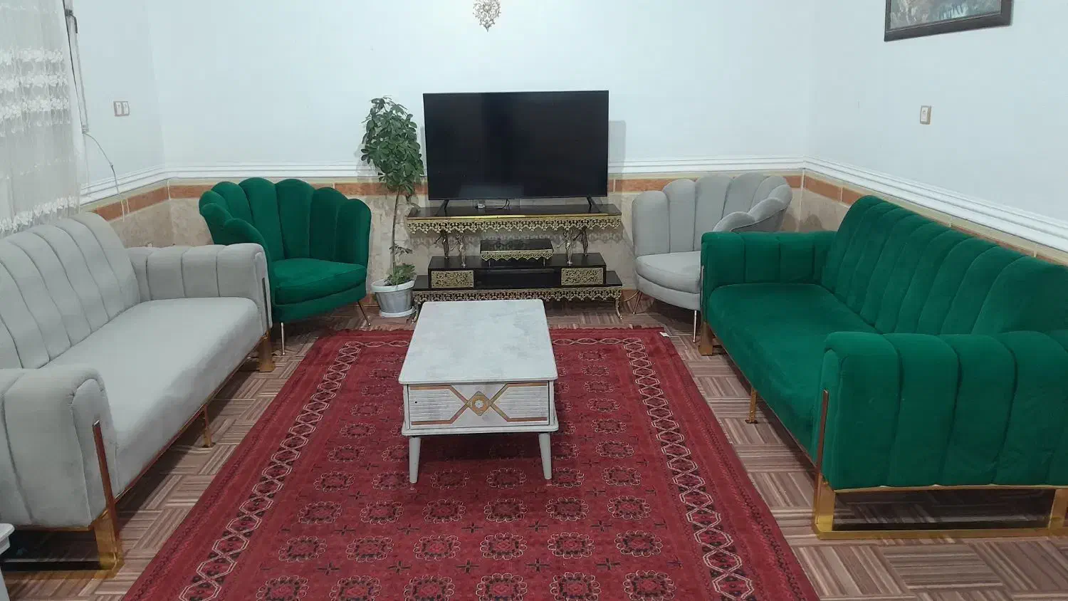 مبل صدفی ۸نفره|مبلمان خانگی و میز عسلی|خرمآباد, |دیوار