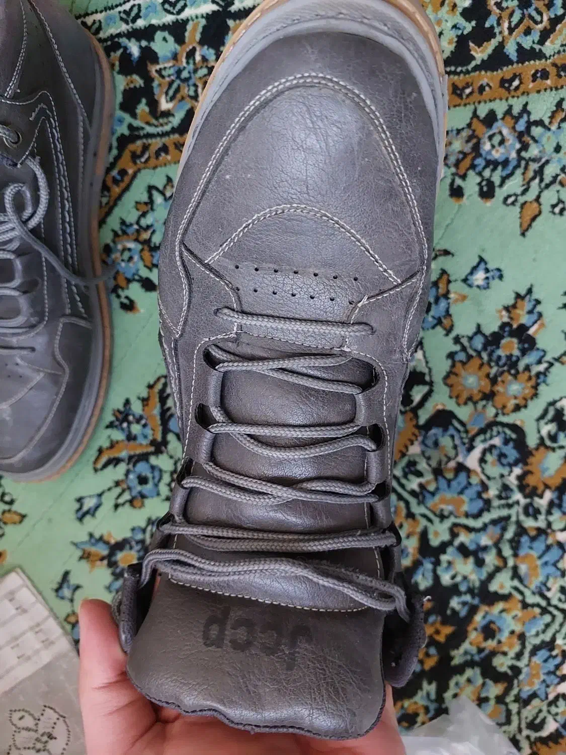 کفش|کیف، کفش، کمربند|اردبیل, |دیوار