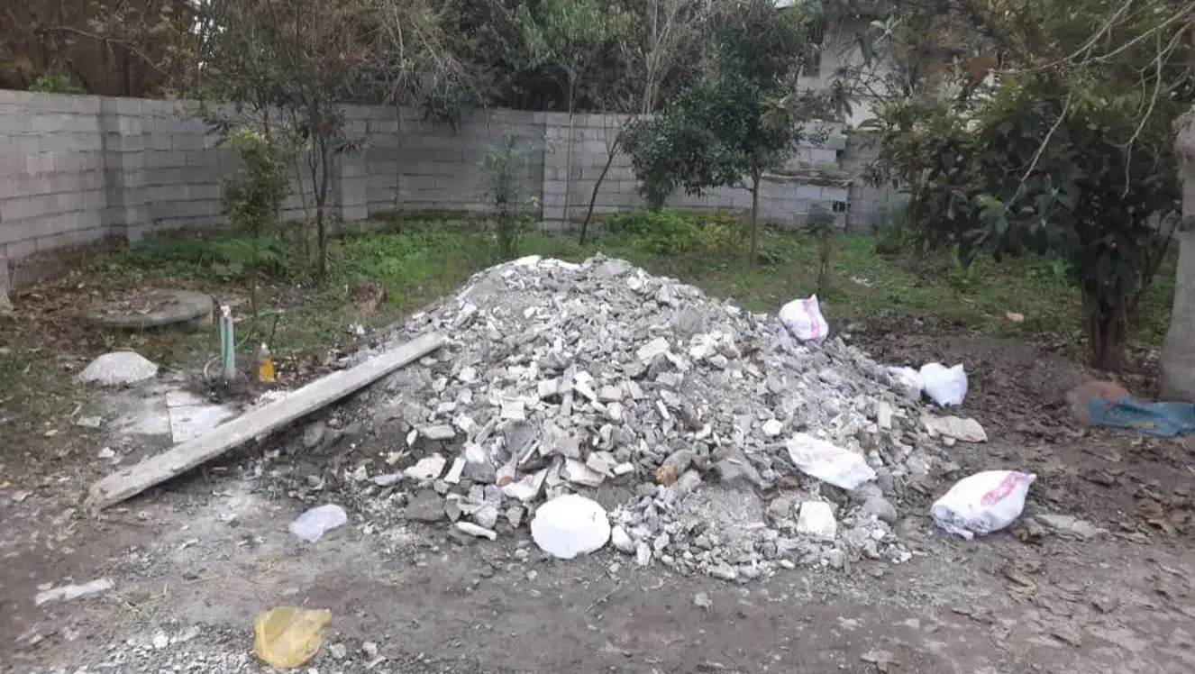 خاک و نخاله ساختمانی|مصالح و تجهیزات ساختمان|شاندرمن, |دیوار