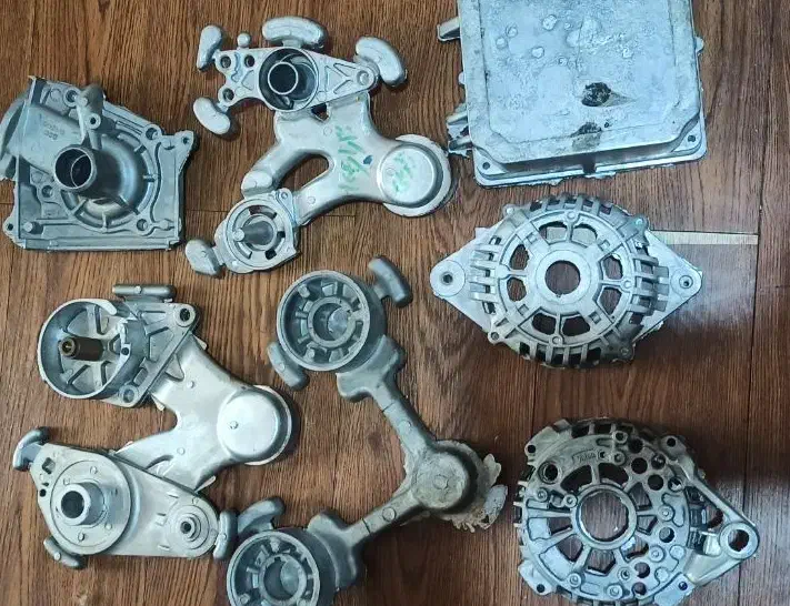 همکار بازنشسته آقا پولیش کاری قطعات دایکست|استخدام صنعتی، فنی، مهندسی|الوند, |دیوار