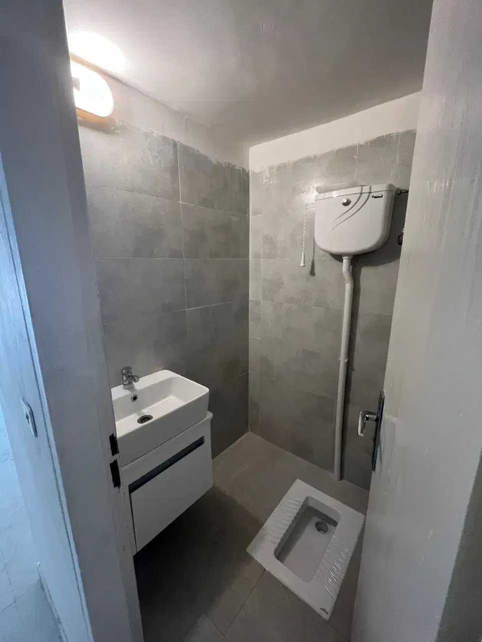 اپارتمان۱۰۰ متری (پونک)