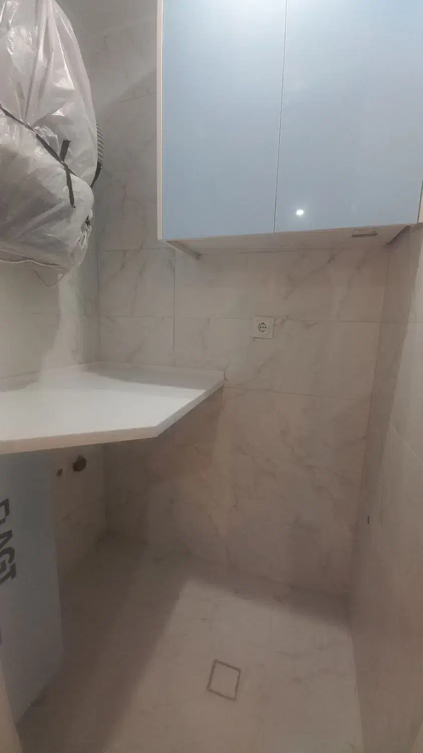 دریا  ۱۳۵ متر ۳ خوابه کیلید نخورده ۲ پارکینگ