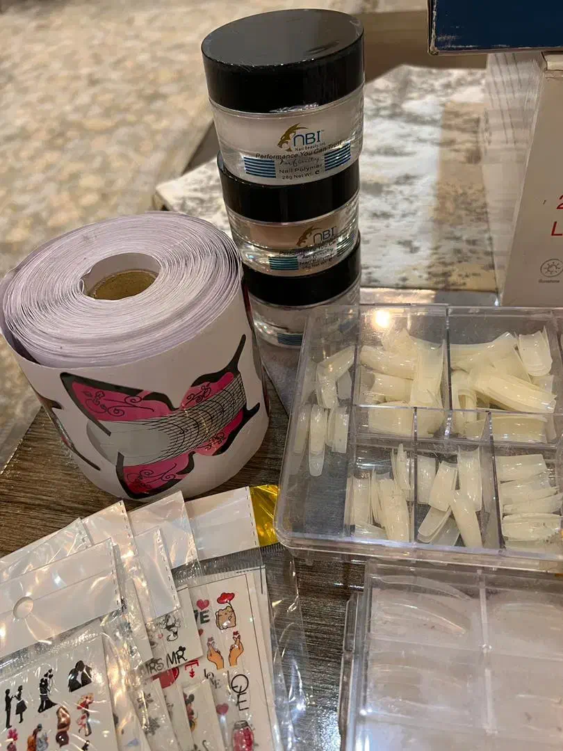 فروش لوازم ناخن|آرایشی، بهداشتی، درمانی|فردیس, نیروگاه برق|دیوار