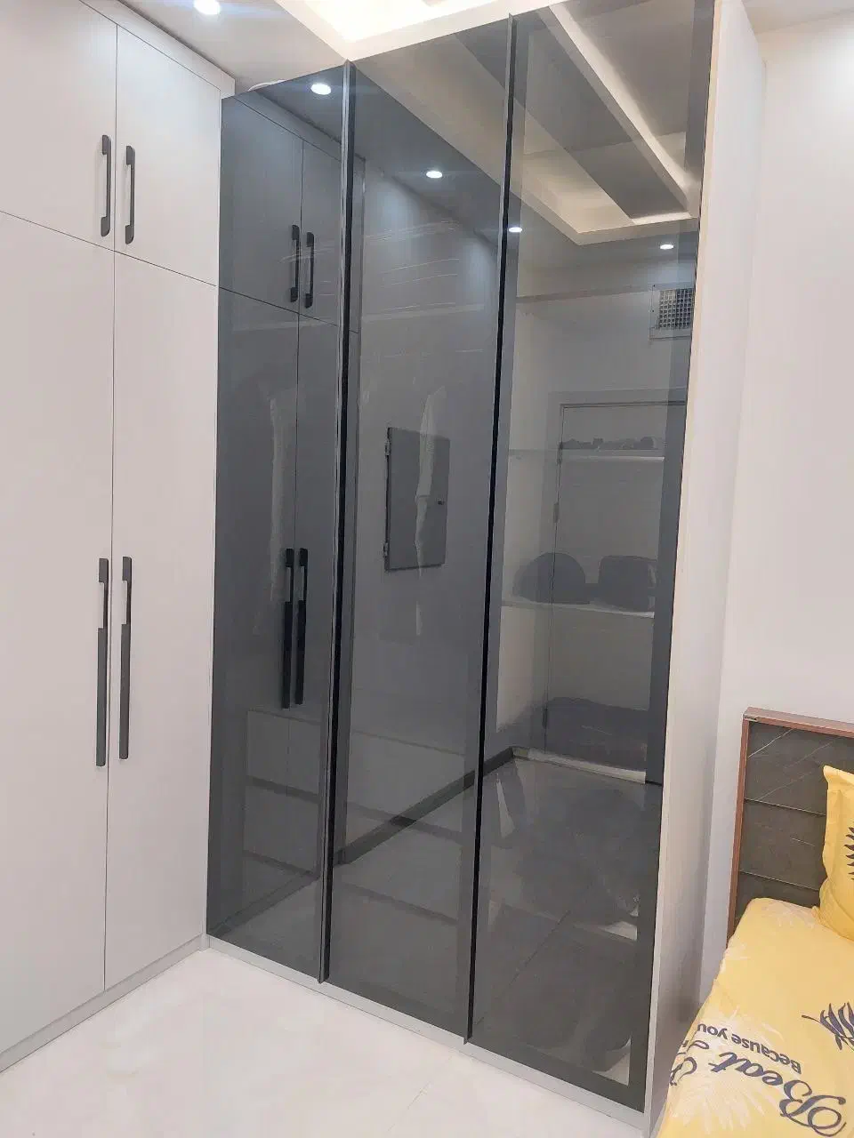 طراحی و ساخت انواع کمد های دیواری و ام دی اف|جاکفشی، کمد، دراور|قزوین, |دیوار