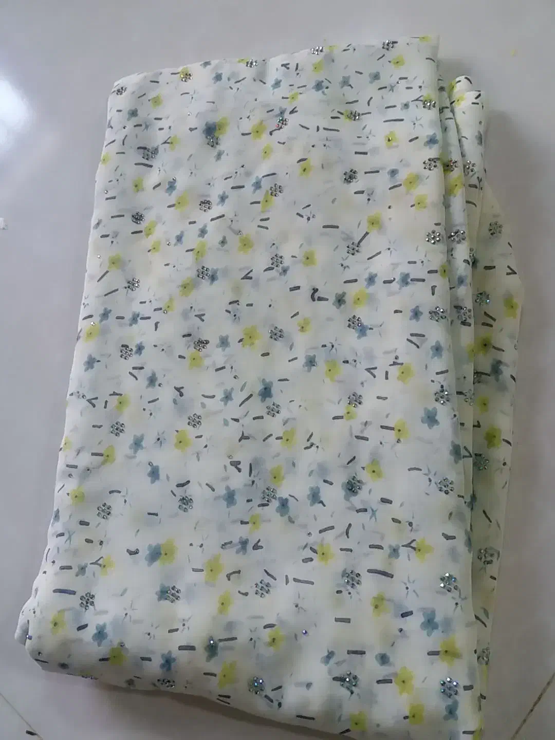 نگین کوبی یاس|لباس|قشم, |دیوار