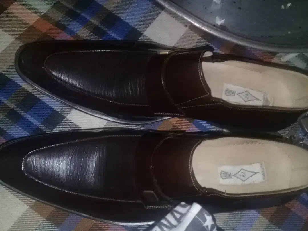 کفش چرمی ورنی کیوت خارجی سایز ۴۳|کیف، کفش، کمربند|خان ببین, |دیوار