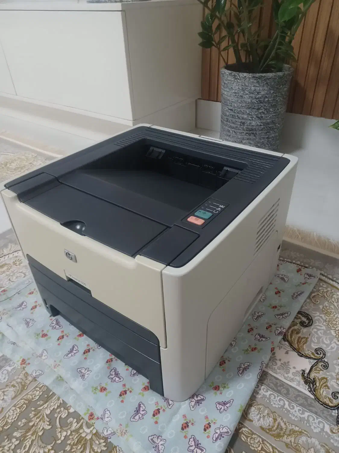 پرینتر لیزری پشت و رو زن hp1320 در حد نو|پرینتر، اسکنر، کپی، فکس|گرگان, |دیوار