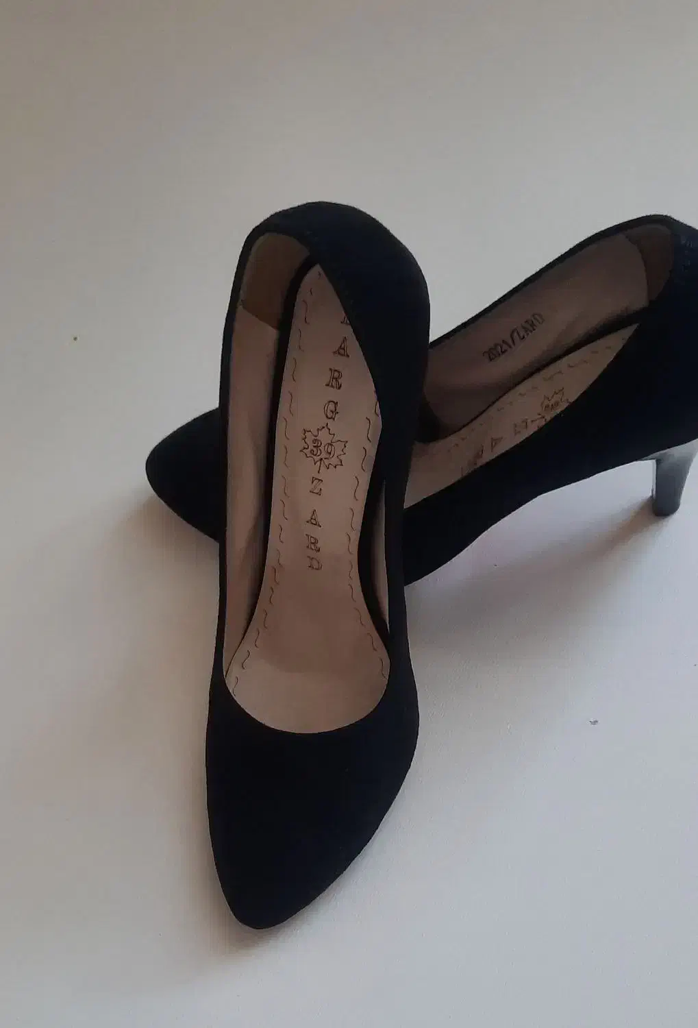 کفش مجلسی|کیف، کفش، کمربند|گناباد, |دیوار