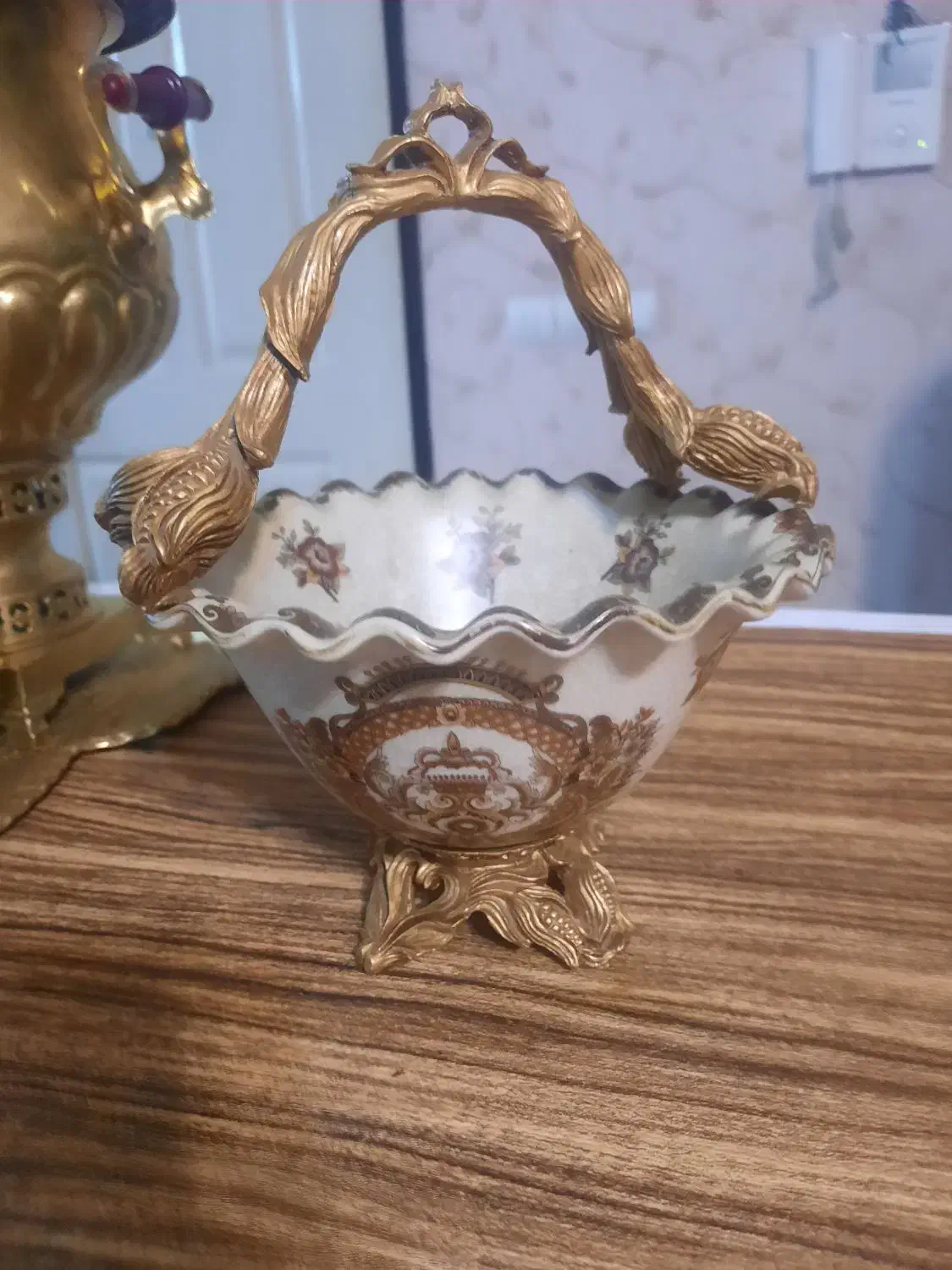 دکوری زیرخاکی|کلکسیون اشیاء عتیقه|سهند, |دیوار