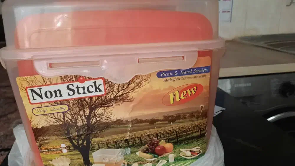 ظروف مسافرتی پلاستیکی نو ۶نفره|کوهنوردی و کمپینگ|هشتگرد, هشتگرد قدیم|دیوار