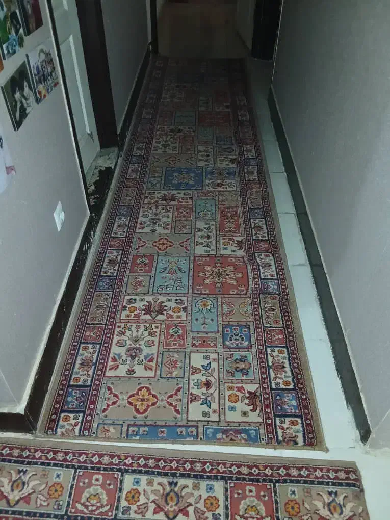 فرش راهرو|فرش|اصفهان, قهجاورستان|دیوار