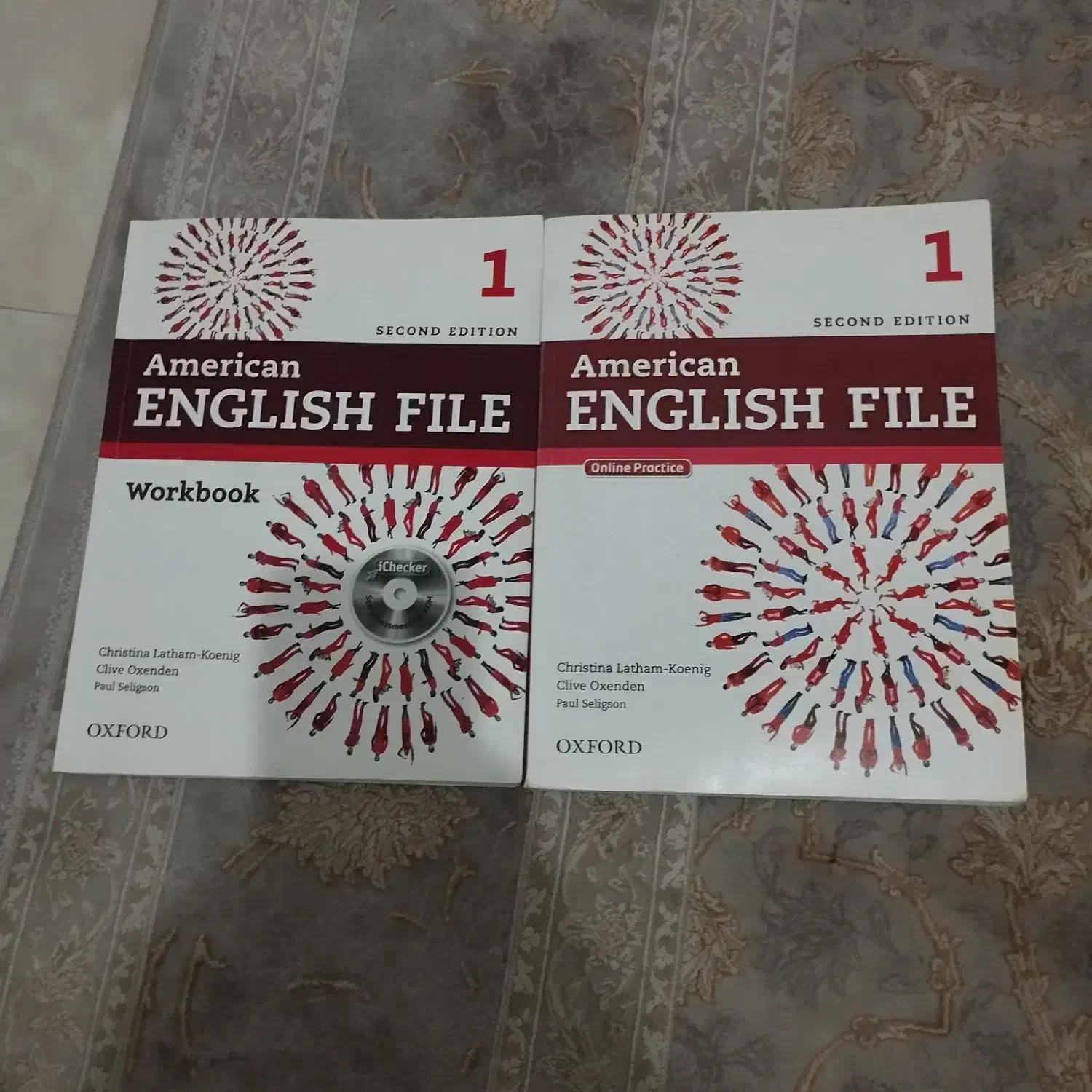 American English file 1|کتاب و مجله آموزشی|کرج, کوی امامیه|دیوار