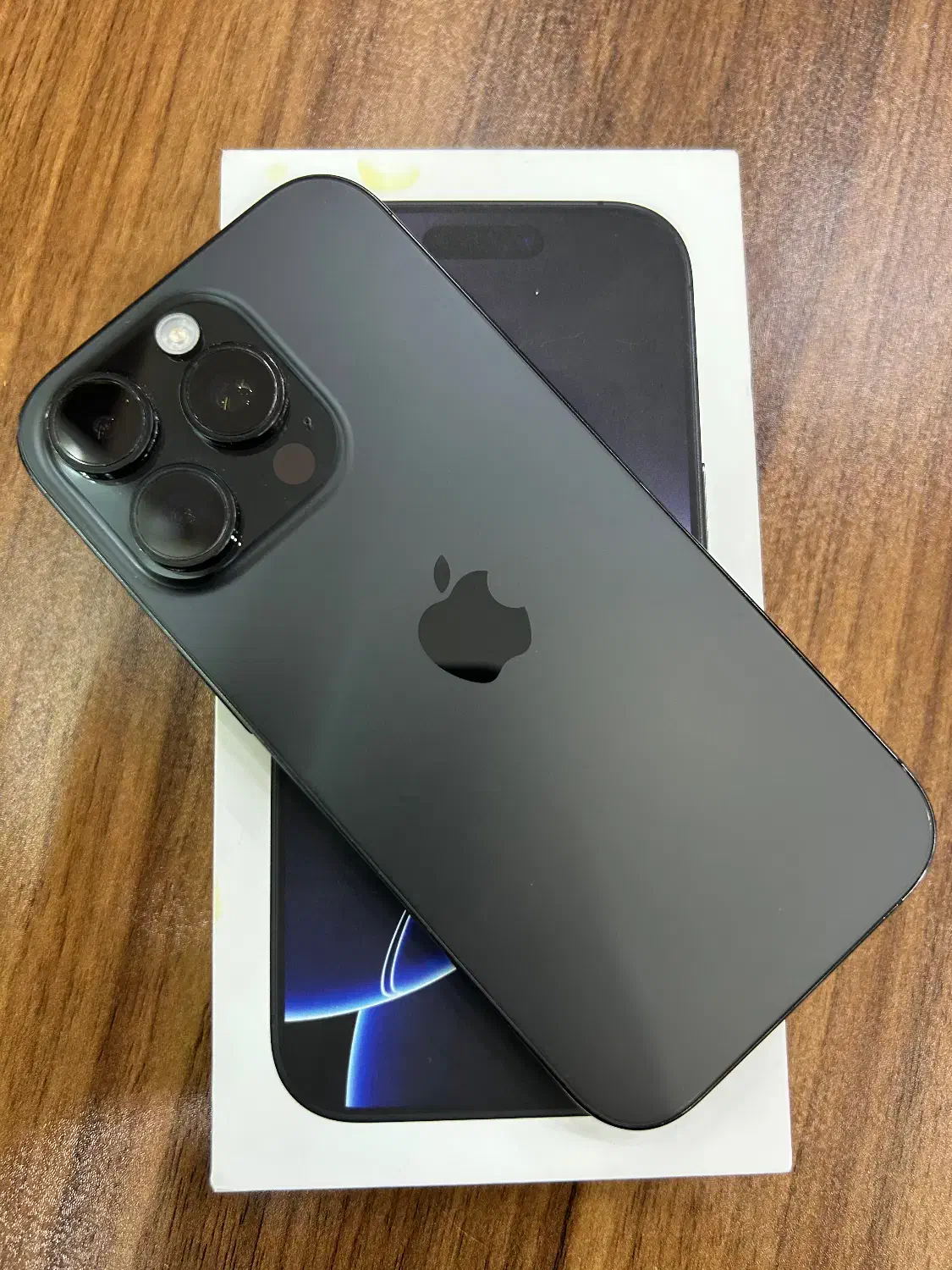 اپل ۱۶پرو|موبایل|شیراز, عفیفآباد|دیوار