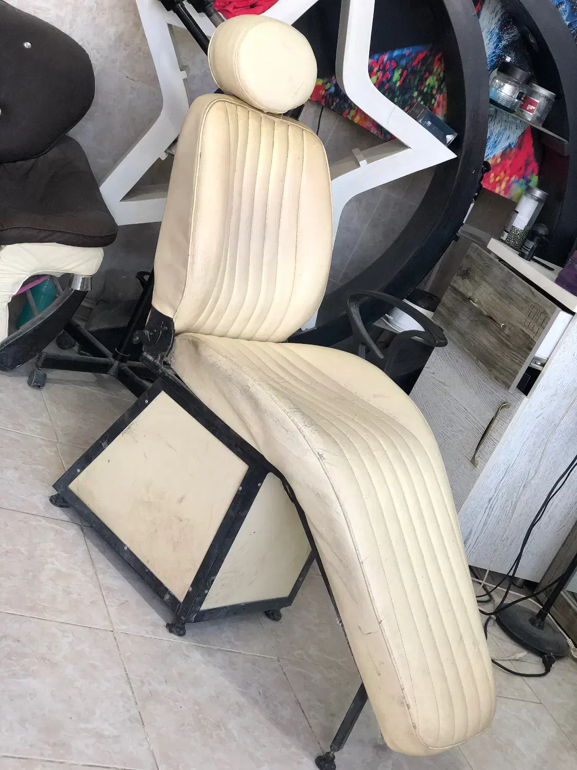 صندلی|صندلی و نیمکت|ماکو, |دیوار