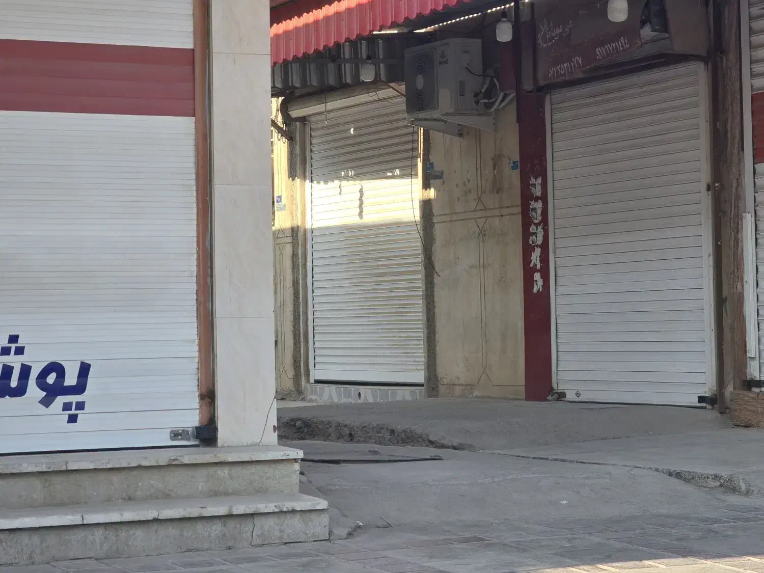 رهن و اجاره مغازه بازار اصلی کاکی پاساژ حاجیانی|اجارهٔ مغازه و غرفه|کاکی, |دیوار